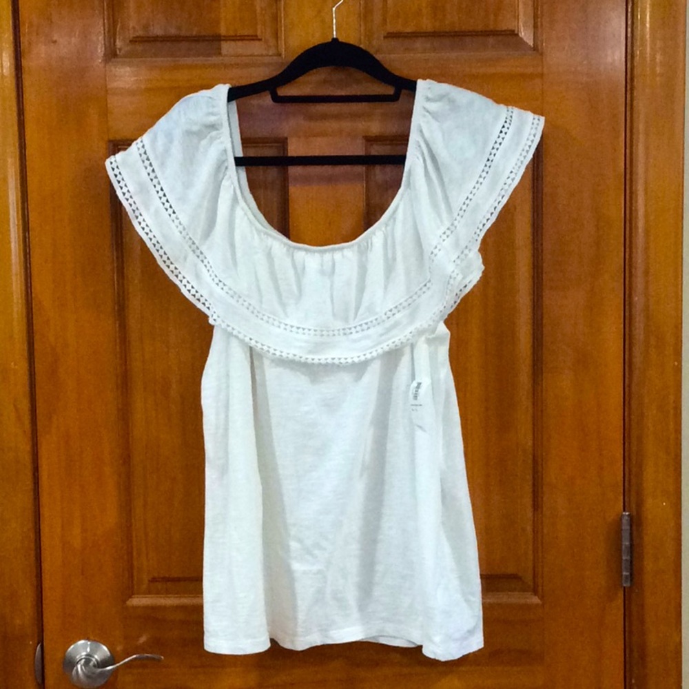 Old Navy flowy white sleeveless top Size XL